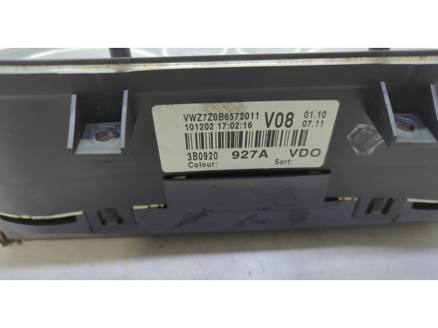 Панель приборов  Volkswagen Passat 5 2000-2005            