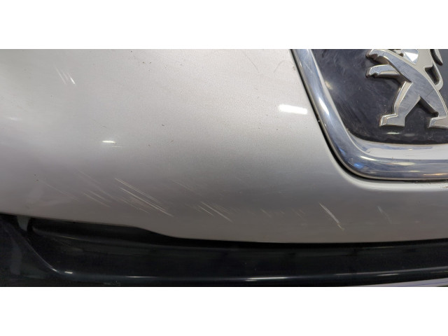 Бампер  Peugeot 308 2007-2013 передний   