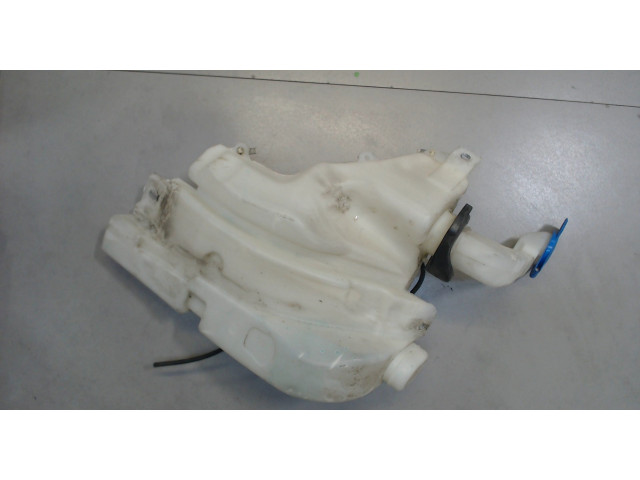 Бачок омывателя Audi A8 (D3) 2007-2010 4e0955453h 4.2