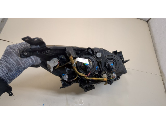 Фара передняя Mazda 3 (BL) 2009-2013 левая