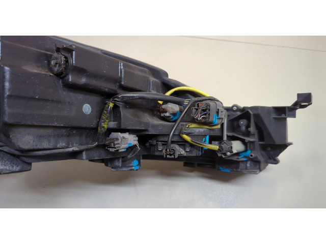 Фара передняя  Mazda 6 (GH) 2007-2012 левая 