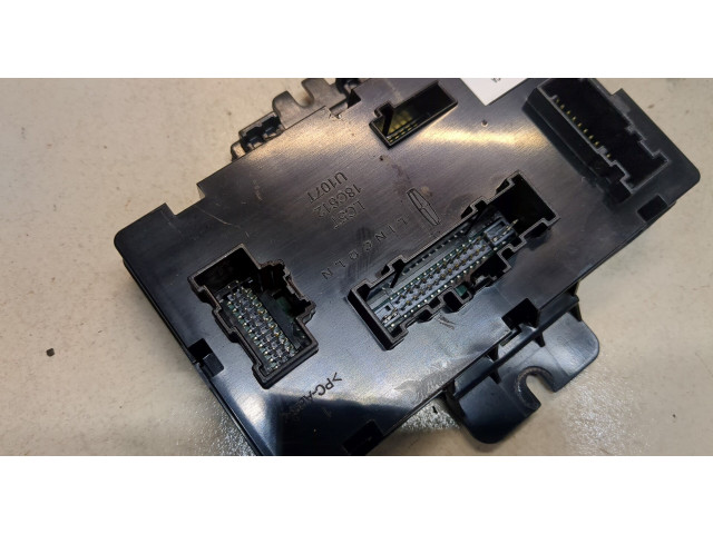 Блок комфорта  Lincoln Aviator 2019-      pc5t18c612ca  