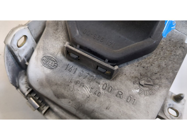 Фара передняя  Volkswagen Passat 4 1994-1996 правая 