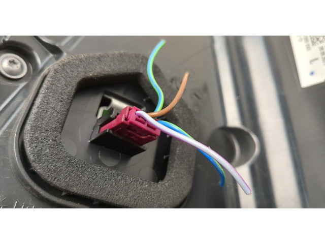 Задний фонарь     63218493813     