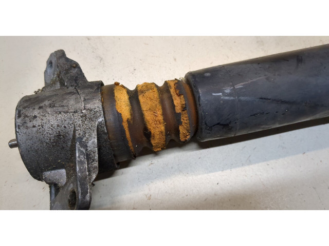 Стойка амортизатора  Volkswagen Passat CC 2008-2012      