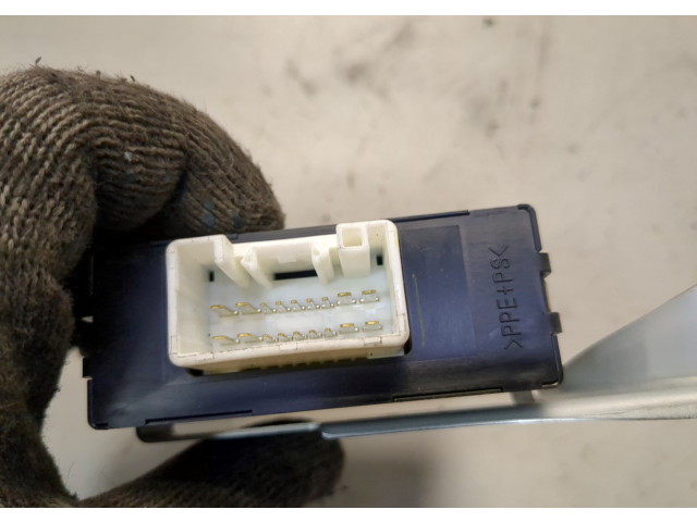 Блок комфорта  Toyota Tundra 2007-2013        