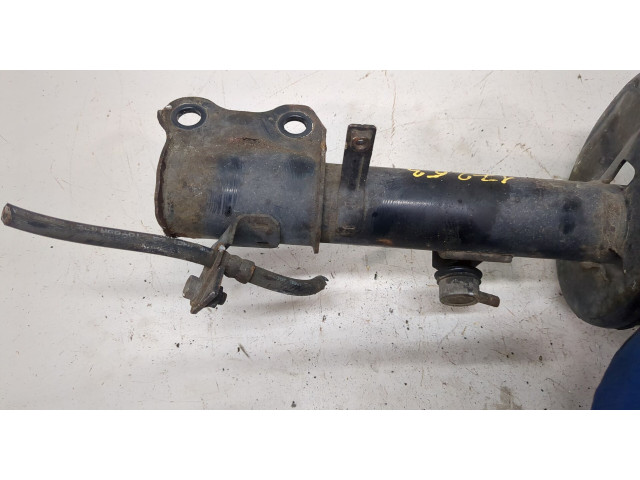 Стойка амортизатора Lexus RX 1998-2003