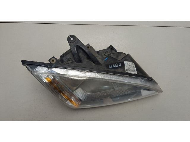 Фара передняя  Ford Focus 2 2005-2008 правая 