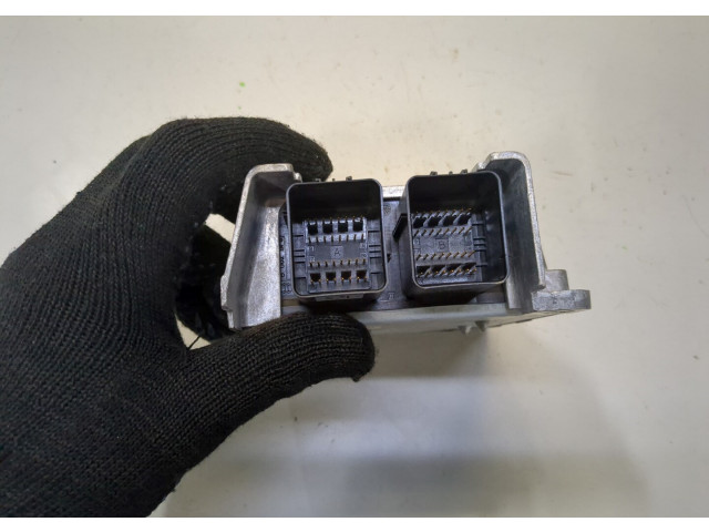 Блок управления подушками безопасности  Jeep Grand Cherokee 2004-2010     