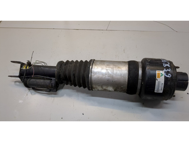 Стойка амортизатора  Mercedes CLS C219 2004-2010      