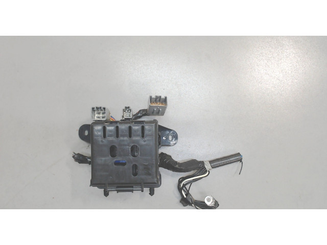 Блок реле Ford Explorer 2001-2005 4l2t14a488dh 4.0