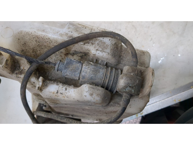 Бачок омывателя Mitsubishi Lancer 10 2007-2015