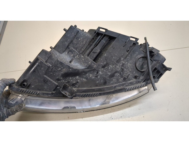 Фара передняя  Audi A6 (C6) 2005-2011 правая 