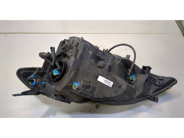 Фара передняя Honda FRV правая