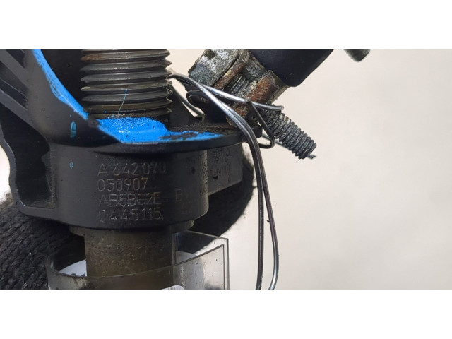 Форсунка топливная Mercedes ML W164 2005-2011 0445115027