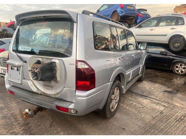 Стартер Mitsubishi Pajero / Montero 2000-2006 3.2 ME204424