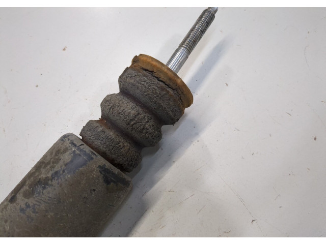 Стойка амортизатора Chevrolet Spark 2009- 95259954 1.2 бензин