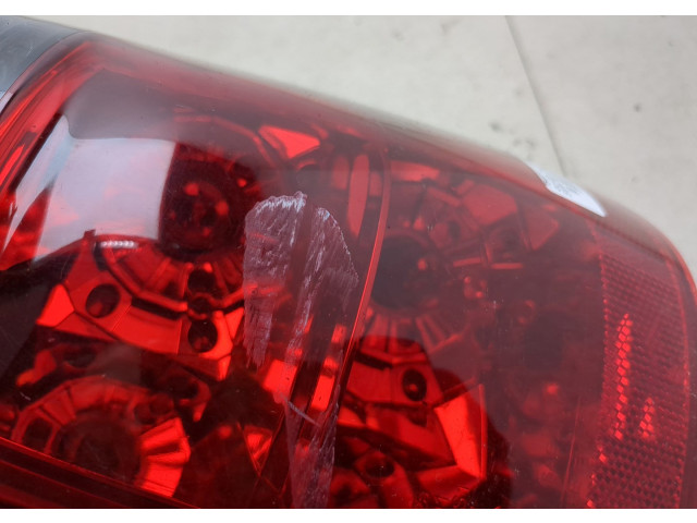 Задний фонарь     63217158388     