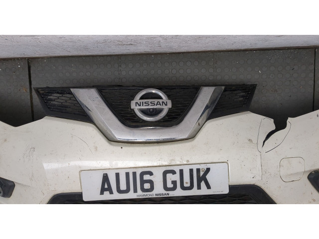 Бампер Nissan X-Trail (T32) 2013- передний