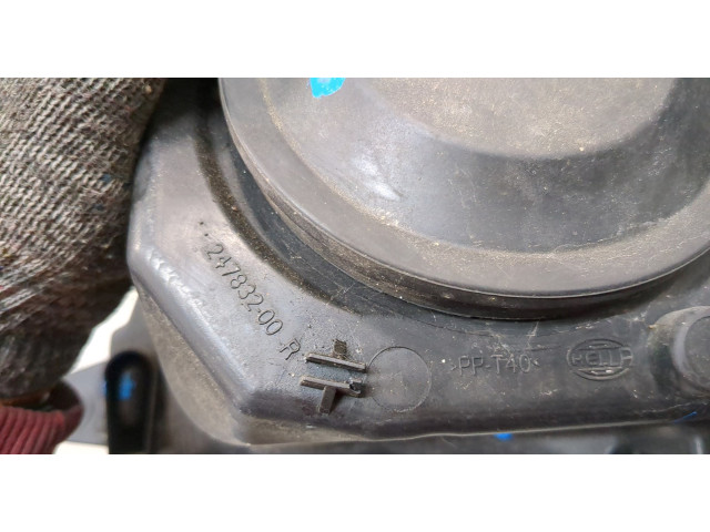 Фара передняя Skoda Fabia 2007-2014 правая