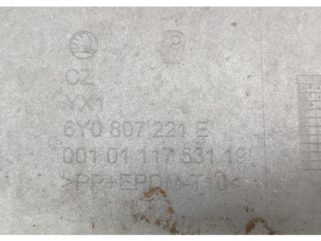 Бампер  Skoda Fabia 1999-2007 передний   