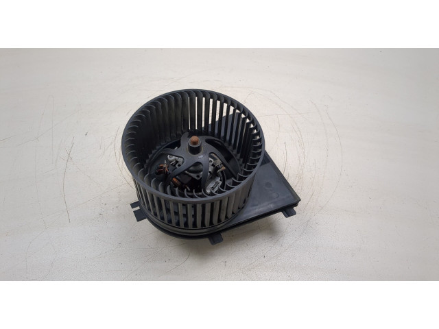 Моторчик печки Volkswagen Golf 4 1997-2005