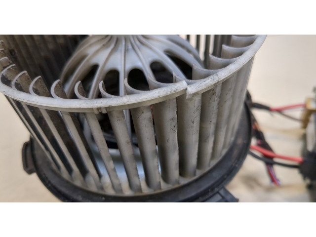 Моторчик печки Audi A5 (8T) 2007-2011 8K0820521, F011500024 8K0820521, F011500024