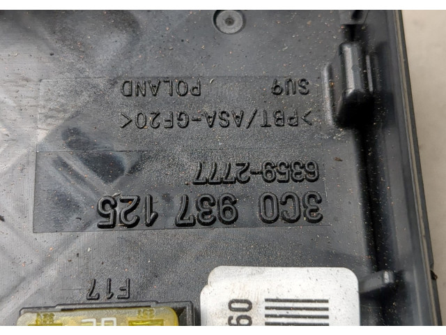 Блок предохранителей Skoda Octavia (A5) 2004-2013