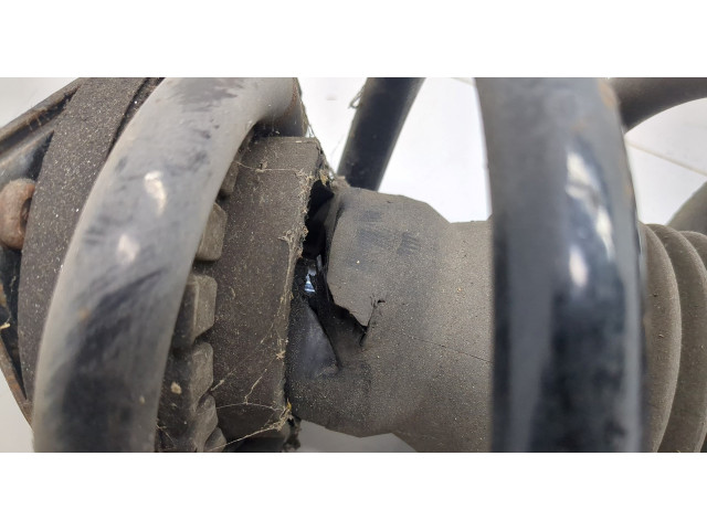 Стойка амортизатора  Chrysler Voyager 2007-2010      