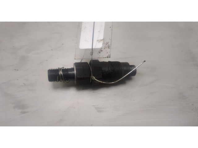 Форсунка топливная Mitsubishi Montero Sport / Pajero Sport 1996-2008