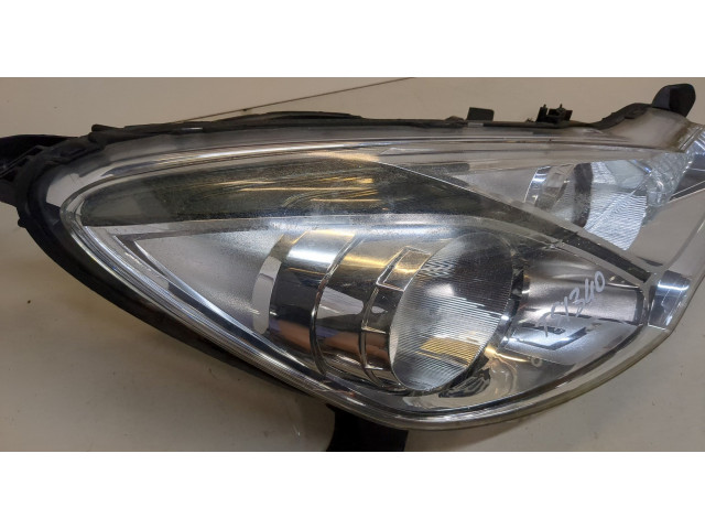 Фара передняя Citroen DS3 правая