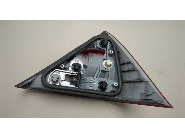 Задний фонарь          