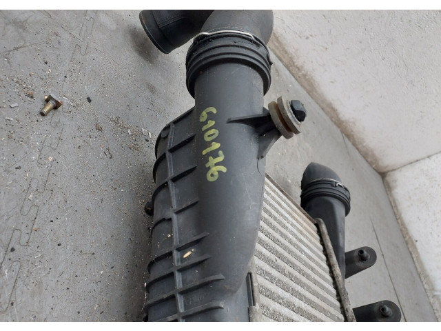 Интеркулер  Volkswagen Passat 5 2000-2005       