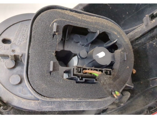 Задний фонарь          