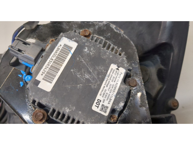 Фара передняя  Infiniti QX56 2004-2010 правая 