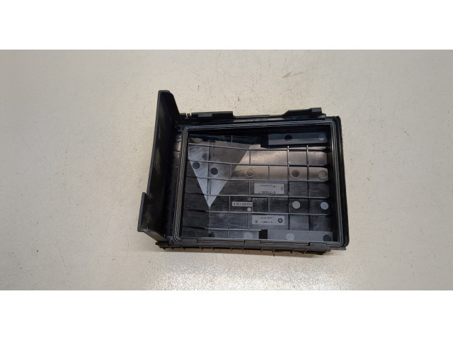 Крышка блока предохранителей Volkswagen Passat CC 2012-2017