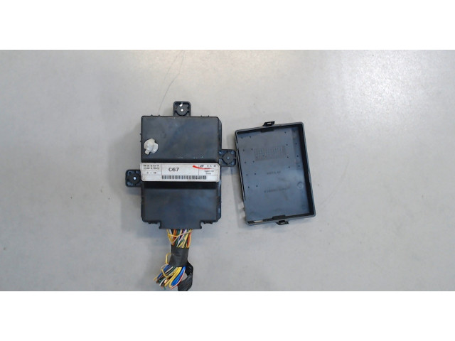 Блок предохранителей SsangYong Kyron 8210709150 2