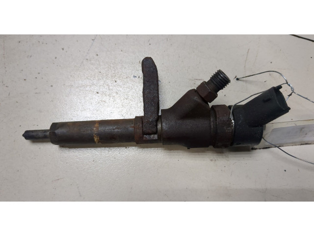 Форсунка топливная  Fiat Ulysse 1994-2002    0445110044     