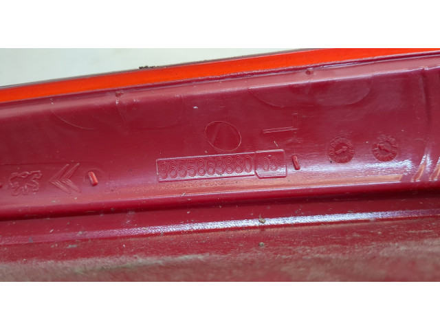 Задний фонарь