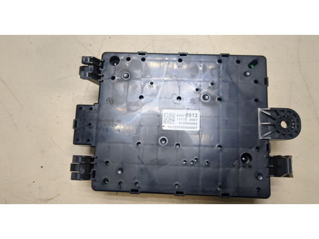 Блок предохранителей Cadillac XT5 2016-2019 84270913