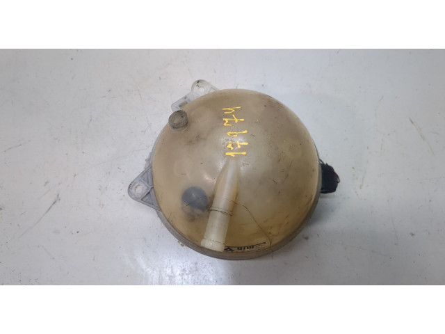 Бачок расширительный Volkswagen Passat CC 2008-2012