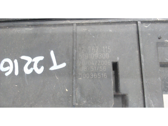 Блок реле  Cadillac BLS 2006-2009          1.9