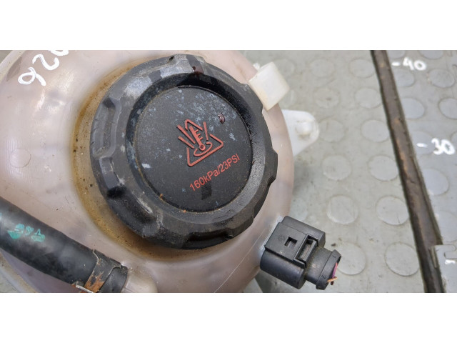 Бачок расширительный Skoda Octavia (A7) 2013-2017 5Q0121407G