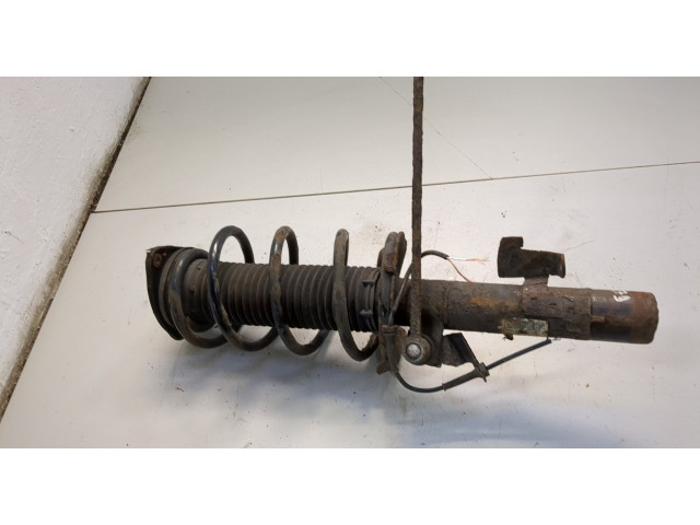 Стойка амортизатора Ford Focus 2 2005-2008 1595298, 1335386