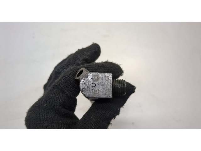 Форсунка топливная  Jeep Patriot 2010-2016    68072174AA     