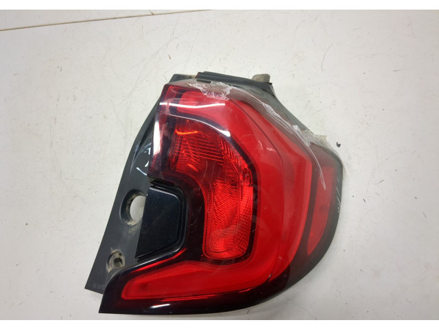 Задний фонарь 84379498