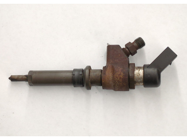 Форсунка топливная Citroen Berlingo 2002-2008 1980F0, 9652173780