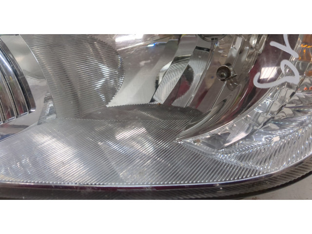 Фара передняя  Skoda Yeti 2009-2018 левая 