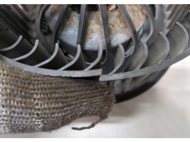 Моторчик печки  Volvo V50 2004-2007        