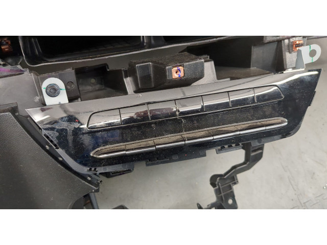 Дисплей бортового компьютера  Buick Envision 2020-2025        